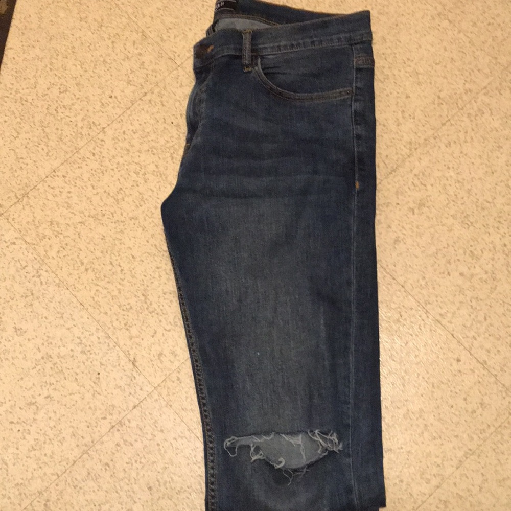 Men’s Forever21.